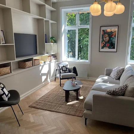 3-room At Solli Plass Apartment